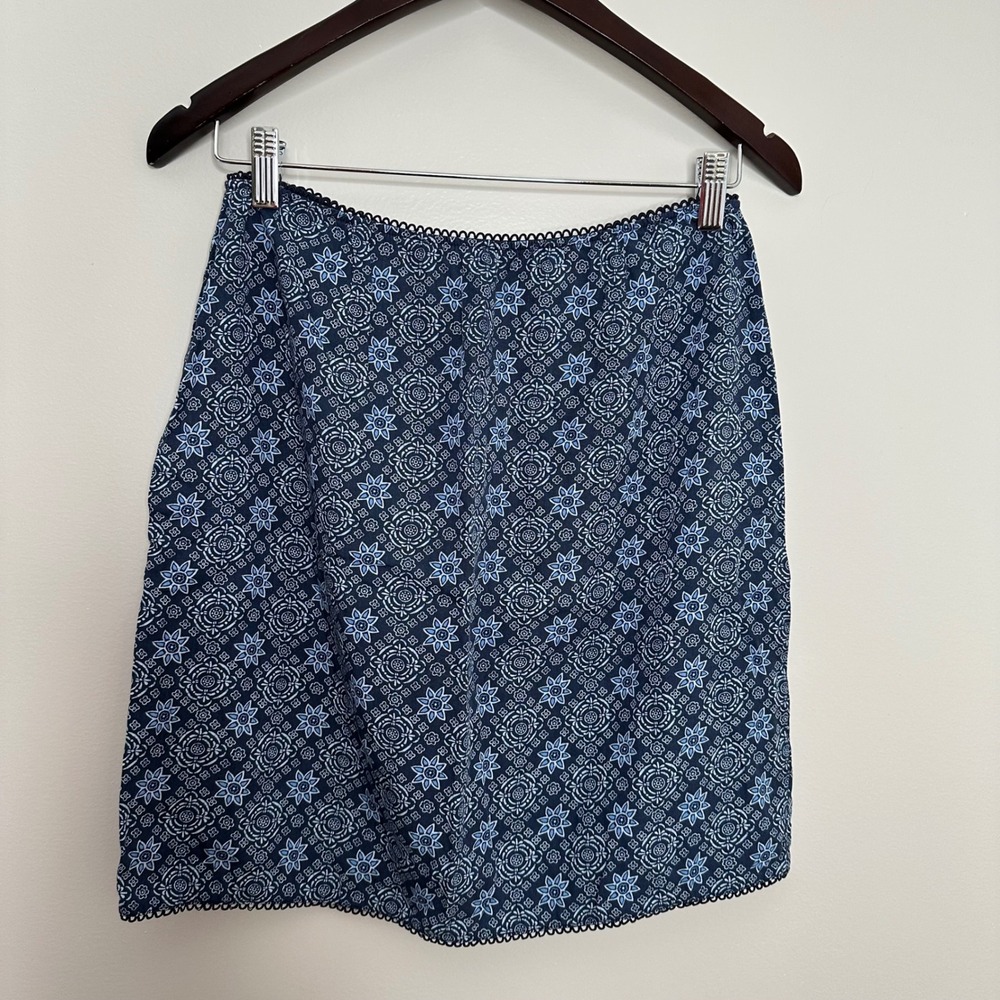 Aeropostale Women's Blue Floral Print Mini‎ Skirt Size 10 Rayon Y2K Vinatge